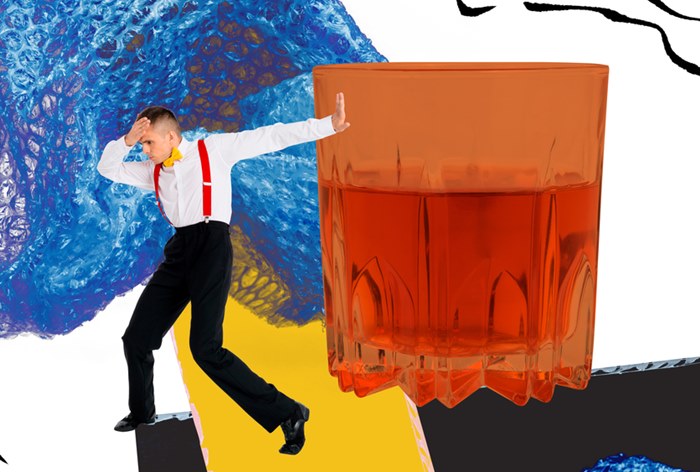 Изображение к Общественная палата РФ предложила запретить рекламу газировки